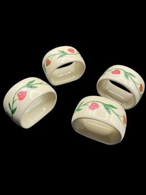 NAPKIN RINGS Vintage Porcelain Floral Hearts Green Leaves Napkin Rings Set Of 4
